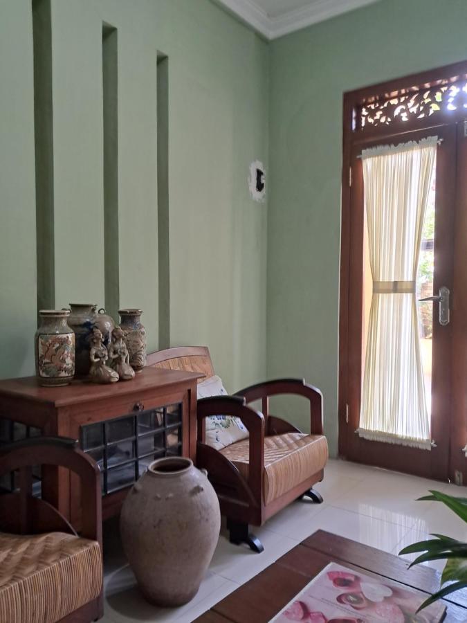 Griya Jene Homestay Syariah Ngabean Exteriér fotografie