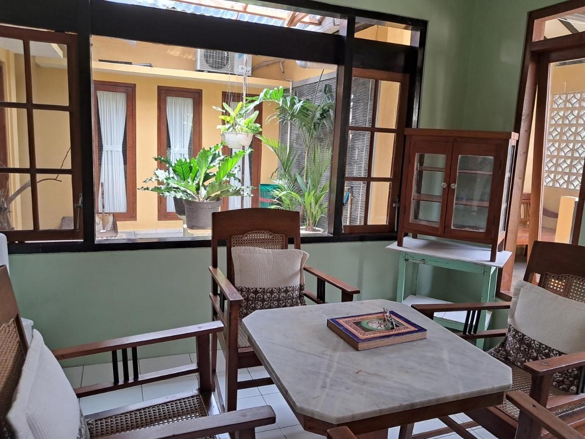 Griya Jene Homestay Syariah Ngabean Exteriér fotografie
